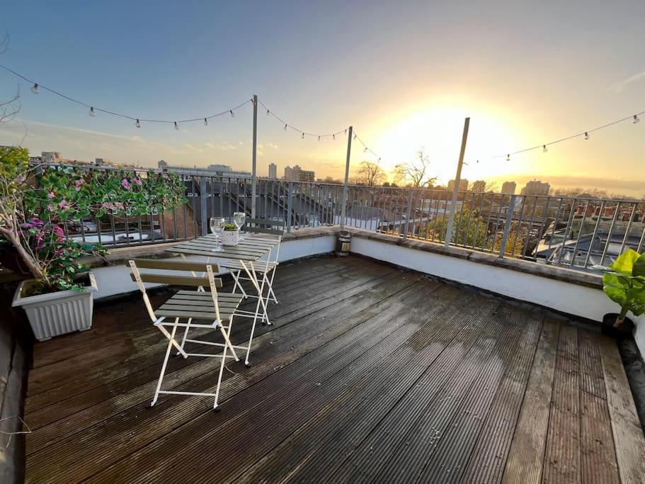 Modern With Stylish Terrace - Your London Oasis! 外观 照片